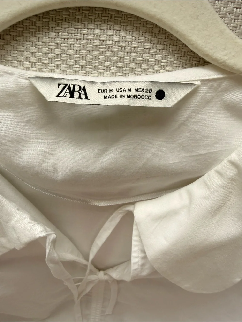 Zara White Cropped Blouse with Peter Pan Collar and Tie